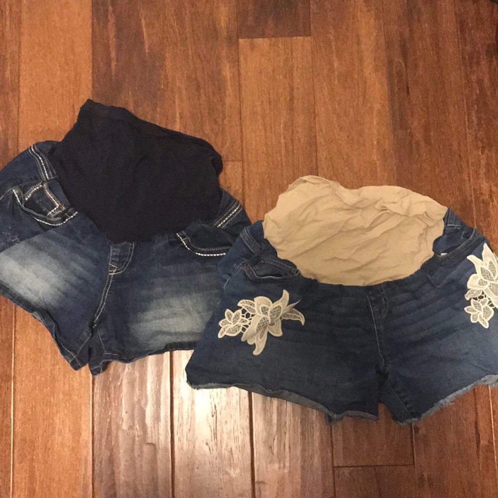 Motherhood Maternity Shorts Bundle - XL
